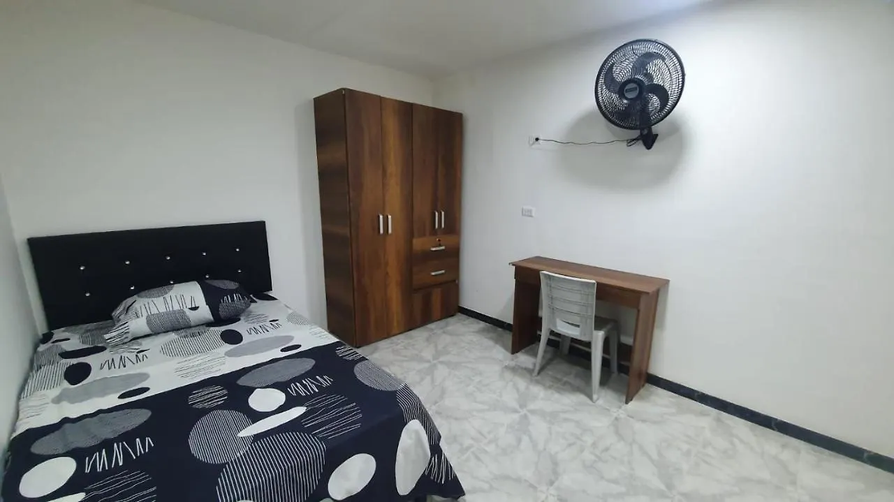 Pequeno Apartaestudio Apartamento Medellín